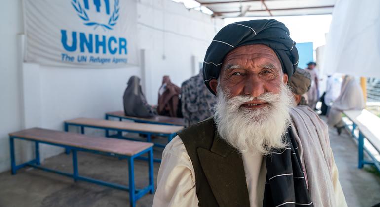 World must deliver support to Afghans: UN refugee chief |