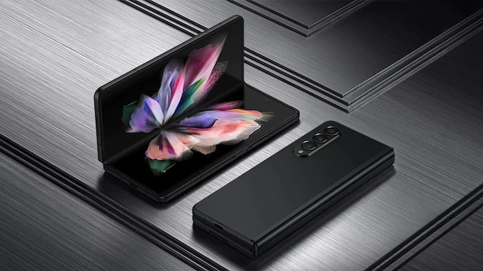 Samsung Galaxy Z Fold 4 to Reportedly Come With a Wider Display